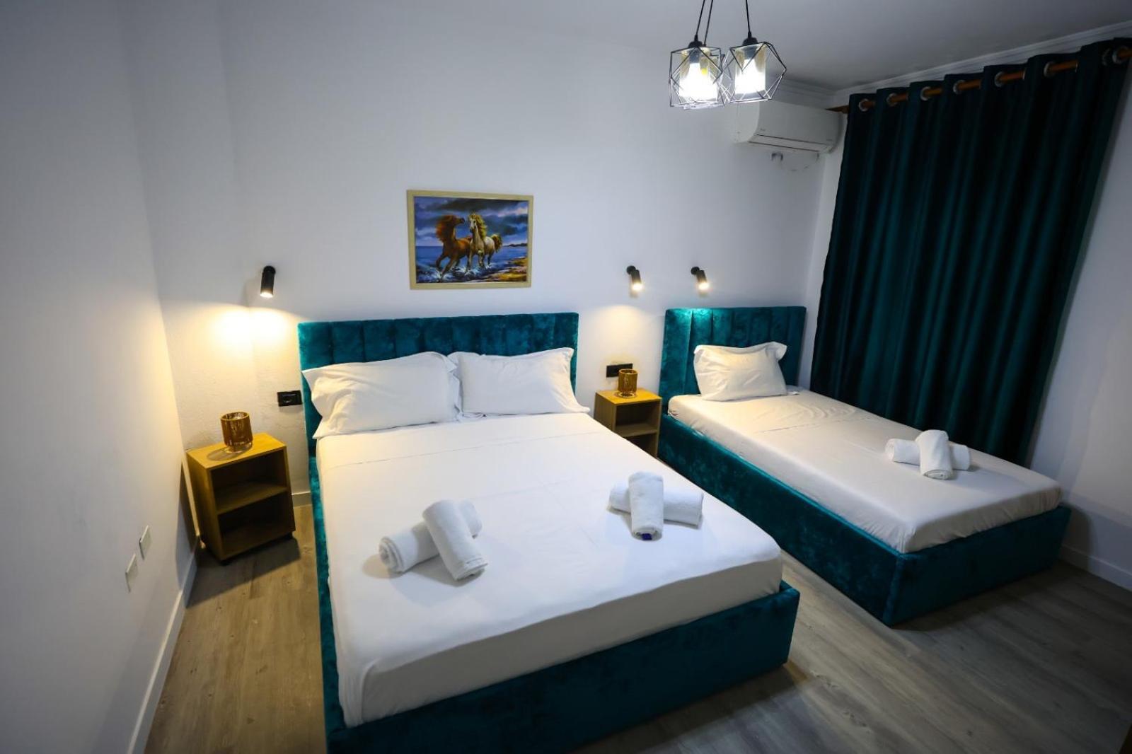 Vila Alizee Hotel Tiranë Luaran gambar